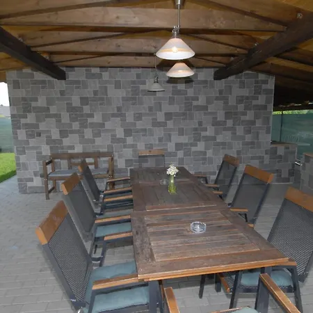 Guest house Rodinne Ubytovani Slapy *