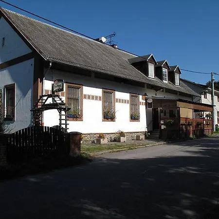 Rodinne Ubytovani Slapy Guest house *